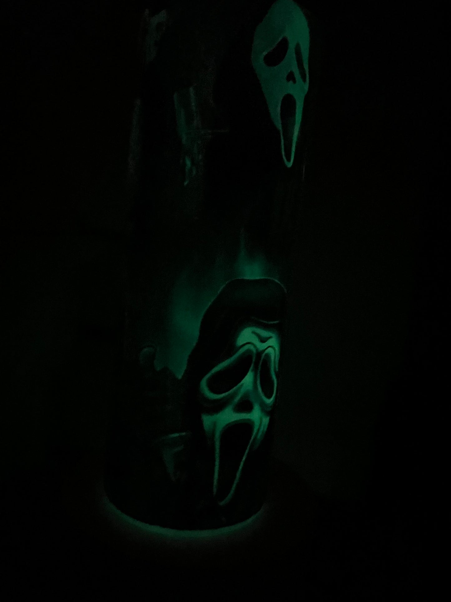 20oz Glow in the Dark tumbler