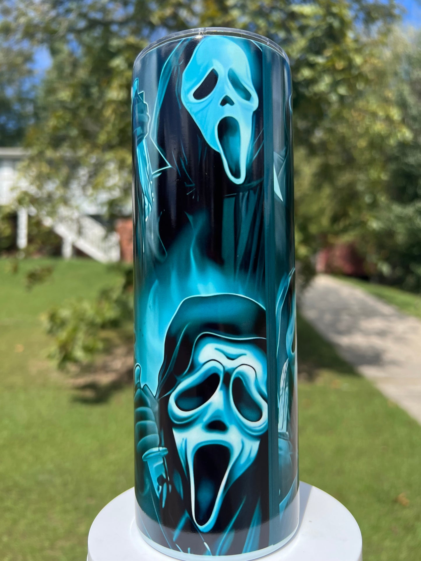 20oz Glow in the Dark tumbler