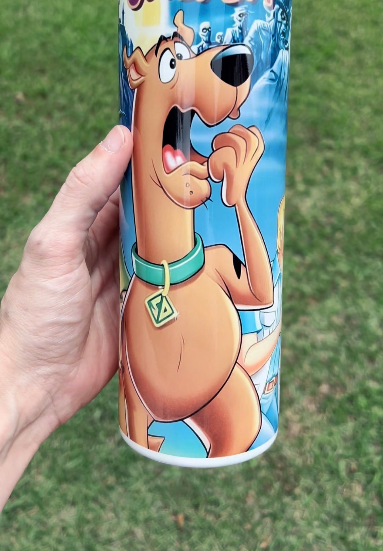 Scooby-Doo Inspired 20oz Skinny Tumbler – Mystery Machine Aesthetic Cup – Retro Cartoon Travel Mug – Handmade Fan Gift – Hot & Cold Drink Tumbler featuring the design artwork