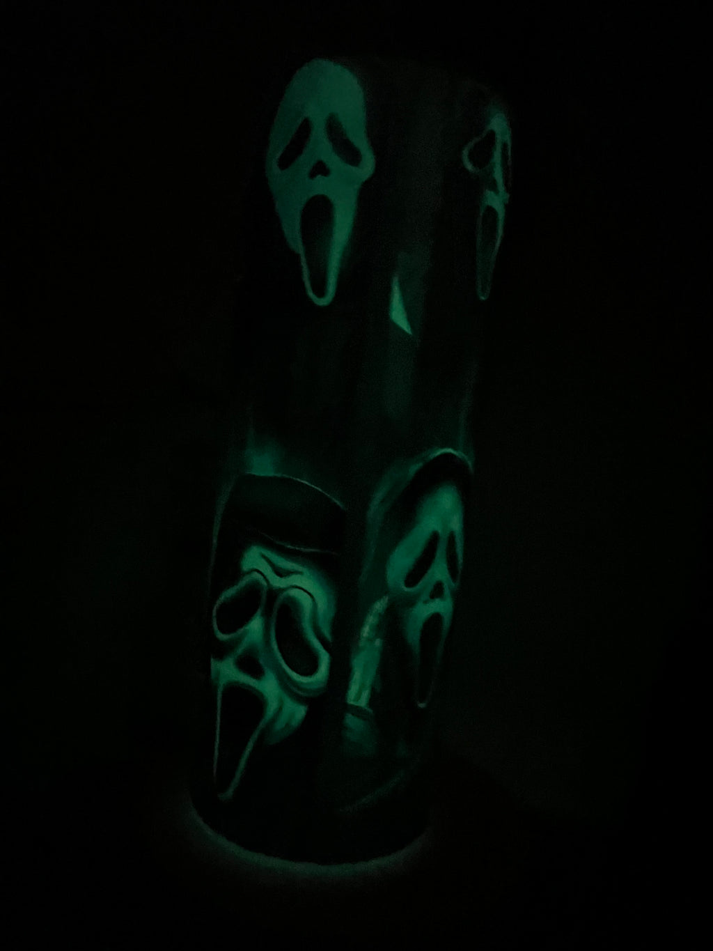 20oz Glow in the Dark tumbler