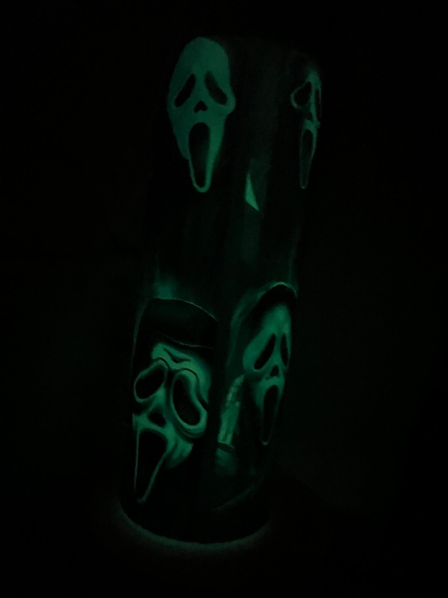 20oz Glow in the Dark tumbler