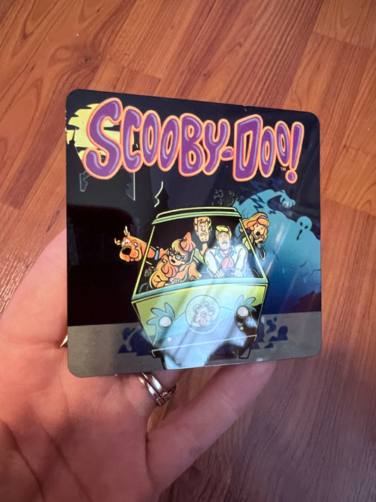 Scooby-Doo Mystery Machine magnet with colorful retro cartoon artwork