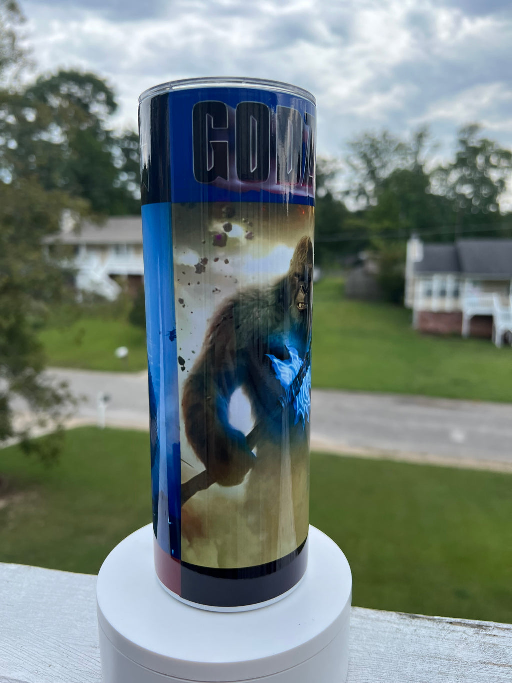 20oz “Godzilla VS Kong” tumbler