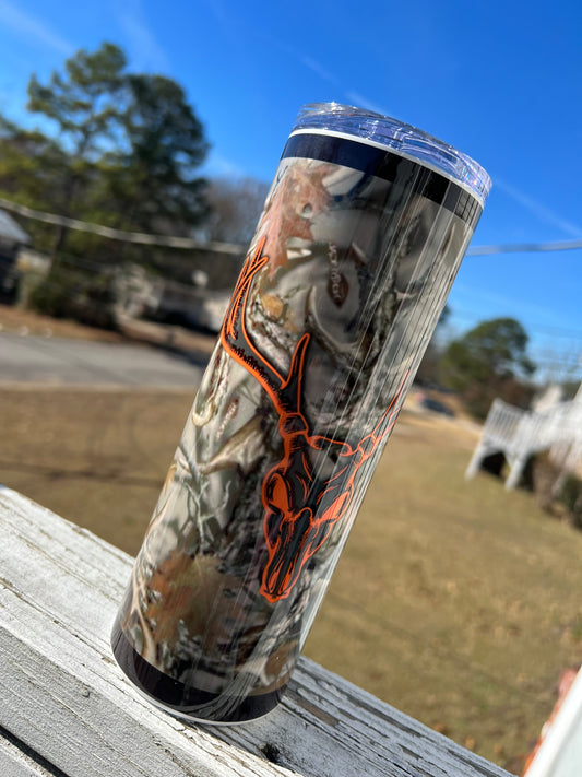 Camo Deer Hunter 20oz Tumbler